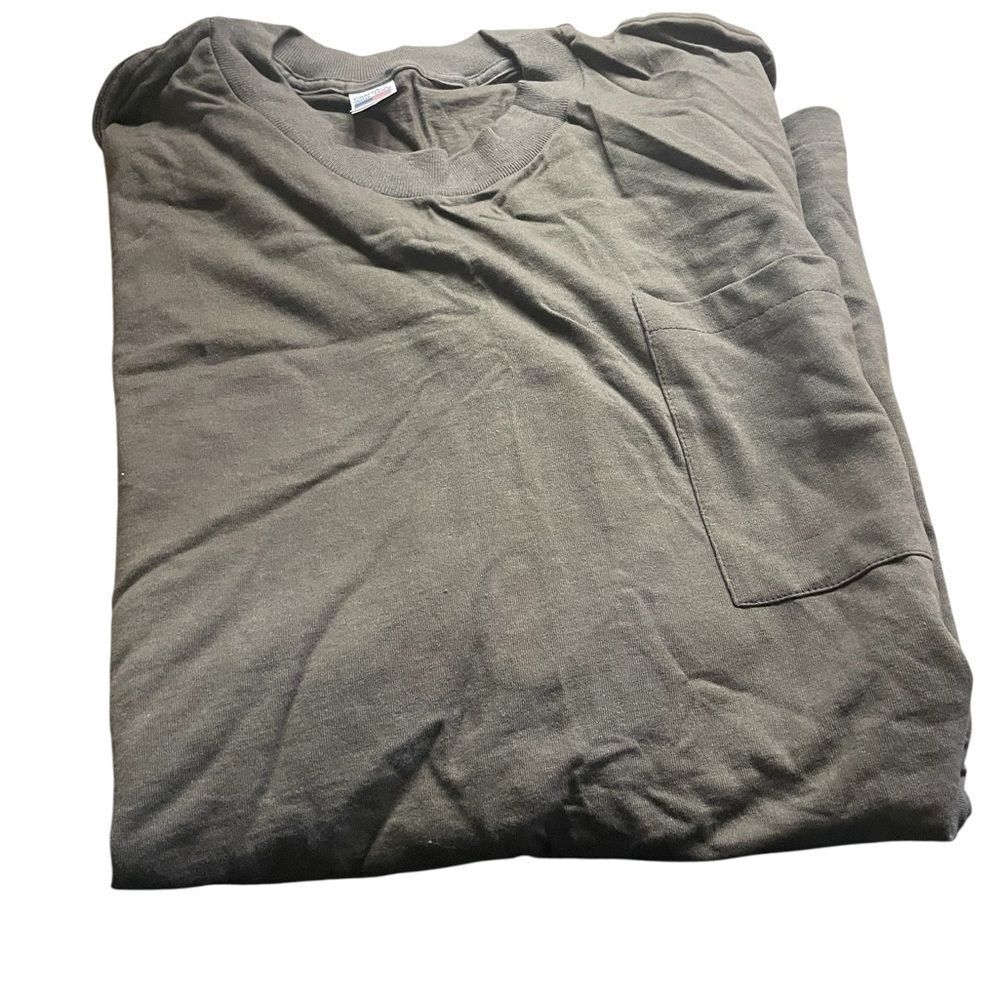 Men's Green  T-Shirt new never worn size 2XL